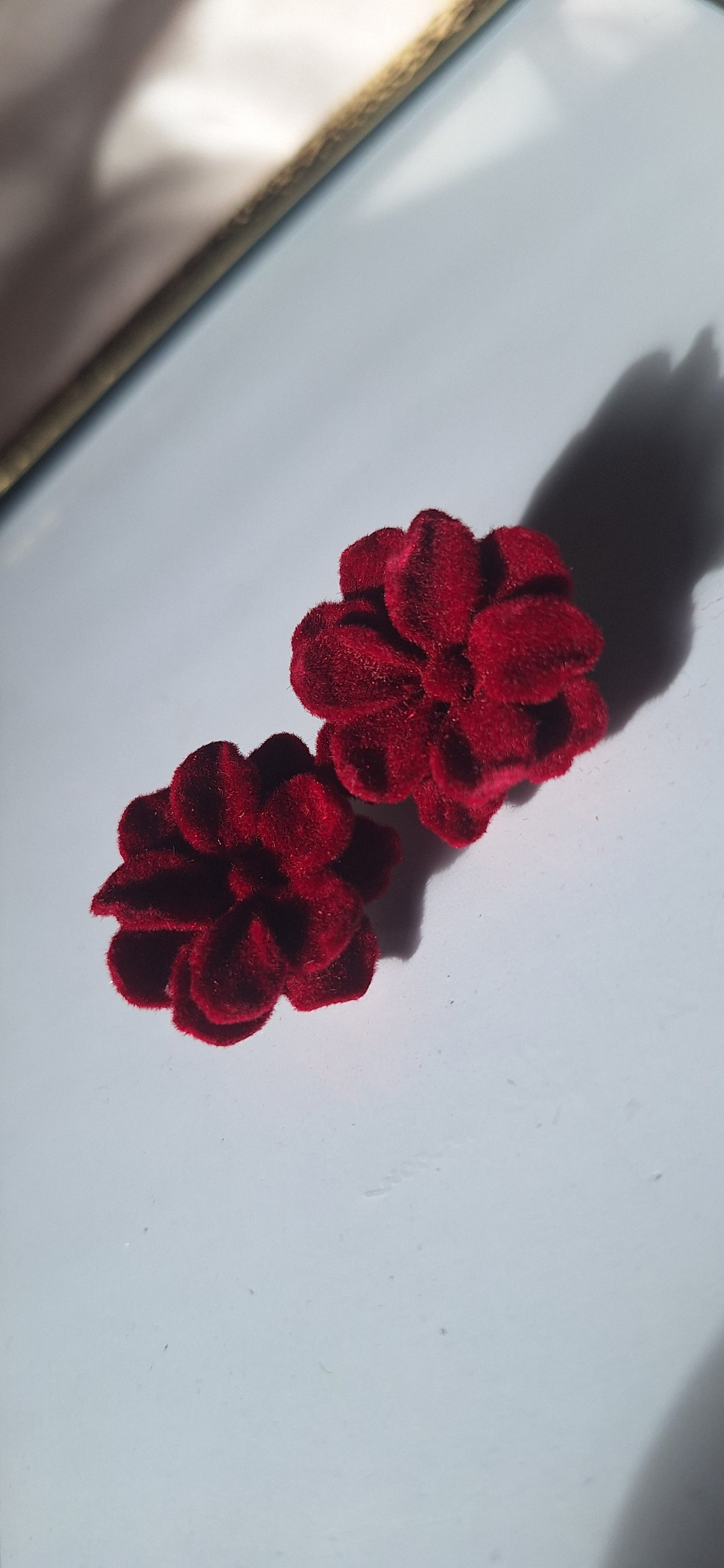 Boucles d'oreilles Camélia ✨️