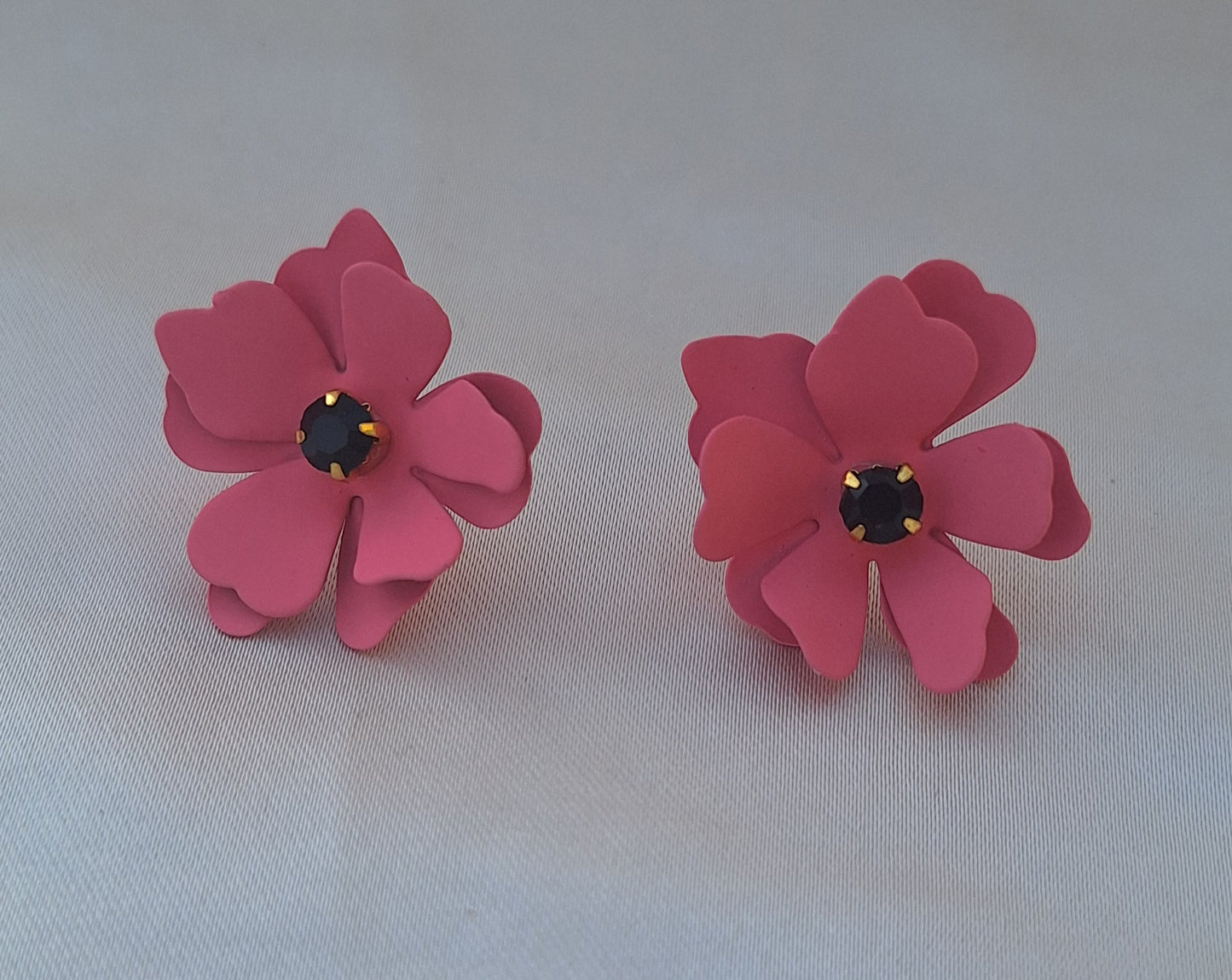 Boucles d'oreilles Oméga ✨️