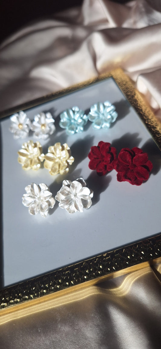Boucles d'oreilles Camélia ✨️